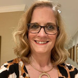 Meet your Posher, Beth